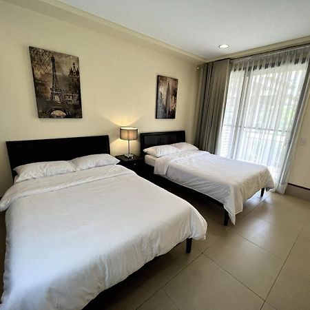 Anvaya Cove Short Term Rental Condos Morong  Eksteriør bilde